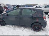 Toyota Prius C One JTDKDTB37F1110388 снимка