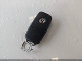 Volkswagen Tiguan 2.0T/2.0T S WVGAV7AX9HK035562 fotografie