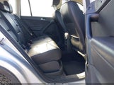 Volkswagen Tiguan 2.0T/2.0T S WVGBV7AX6HK020361 photo