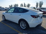 Tesla Model Y Long Range Dual Motor All-Wheel Drive 5YJYGDEE1MF303693 снимка