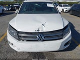 Volkswagen Tiguan R-Line WVGBV3AX3EW010349 fotografie