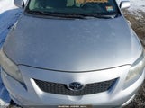 Toyota Corolla Le 2T1BU4EE2AC228940 снимка