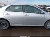 Toyota Corolla Le JTDBU4EE5BJ106076 снимка