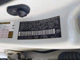 Toyota Prius Three JTDKN3DU8F1914850 снимка