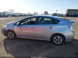 Toyota Prius Three JTDKN3DU8F0476109 снимка