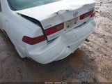 Toyota Camry Le 4T1BG22K4XU914281 photo