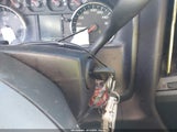 GMC Sierra 1GTV2LEC7JZ105586 снимка