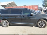 Chrysler Pacifica Hybrid Limited 2C4RC1S71PR543792 снимка