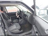 Jeep Patriot Latitude 1C4NJRFBXGD775957 fotografie