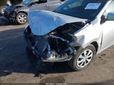 Toyota Corolla L 2T1BURHE7GC602833 снимка