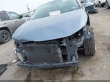 Toyota Corolla Le JTDEPRAE2LJ113592 снимка