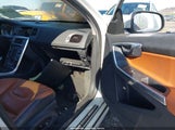 Volvo S60 T6/T6 Platinum/T6 Premier Plus/T6 R-Design/T6 R-Design Platinum YV1902FH2E2274290 fotografie