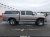 Toyota Tundra Sr5 V8 5TBBT4411YS092876 снимка
