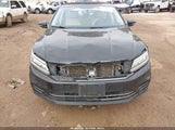 Volkswagen Passat 1.8T R-Line 1VWDT7A33HC080864 photo