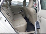 Toyota Prius Four JTDKN3DU0E0367979 снимка