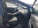 Toyota Prius Two JTDKN3DU1B1354972 fotografie