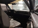 Chevrolet Blazer V10 1GNEV18K2KF109456 снимка