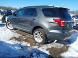 Ford Explorer Xlt 1FM5K8D88GGC63400 fotografie