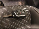 Toyota Corolla Im JTNKARJE1JJ558659 снимка