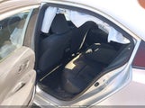 Toyota Corolla Le 5YFB4MDE5RP167399 снимка