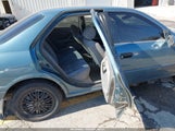Toyota Camry Le 4T1BG22K0YU989268 снимка