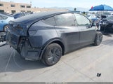 Tesla Model Y Long Range Launch Series/Premium All-Wheel Drive 7SAYGDEE1TF341992 снимка