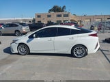 Toyota Prius Prime Plus JTDKARFP5H3008099 снимка
