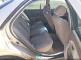 Toyota Camry Le 4T1BG22K8XU861956 снимка