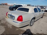 Lincoln Town Car Cartier 1LNHM83W73Y608380 снимка