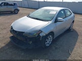 Toyota Corolla Le 5YFBURHE6JP745229 снимка