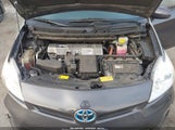 Toyota Prius Two JTDKN3DU3D1669307 fotografie