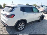 Jeep Compass Latitude Fwd 3C4NJCBB4JT330800 fotografie