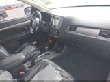 Mitsubishi Outlander Se JA4AD3A34GZ016561 снимка