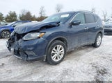 Nissan Rogue Sv 5N1AT2MV7FC819085 fotografie