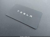 Tesla Model Y Performance Dual Motor All-Wheel Drive 7SAYGDEF0RF073700 fotografie