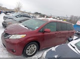 Toyota Sienna Xle V6 5TDYK3DC2BS130428 снимка