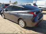 Toyota Prius L JTDKAMFU0N3187401 photo