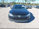 Volkswagen Passat 2.5L Se 1VWBH7A39DC035723 photo