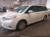 Toyota Sienna Xle 8 Passenger 5TDYK3DC0FS555443 photo