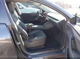Tesla Model Y Premium Rear-Wheel Drive/Standard Rear-Wheel Drive 7SAYGDED5TA485596 снимка