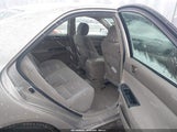 Toyota Camry Le 4T1BE32K85U102670 снимка