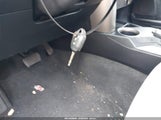 Toyota Rav4 Le JTMZFREV7EJ015451 снимка