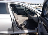 Hyundai Genesis 3.8 KMHGN4JE7GU128221 снимка