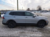Volkswagen Tiguan 2.0T Se 3VV2B7AX5PM033561 fotografie