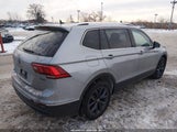 Volkswagen Tiguan 2.0T Se 3VV2B7AX5PM033561 photo