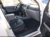 Toyota 4Runner Sr5 JTEBU5JR9D5115417 fotografie