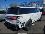 Lincoln Navigator Reserve 5LMJJ2LT3LEL21274 снимка