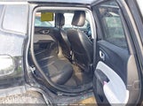 Jeep Compass Latitude Lux 4X4 3C4NJDFB6NT218750 снимка