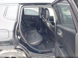 Jeep Compass Limited Fwd 3C4NJCCB5JT208333 photo