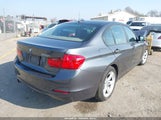BMW 320I xDrive WBA3C3C56FP663552 fotografie